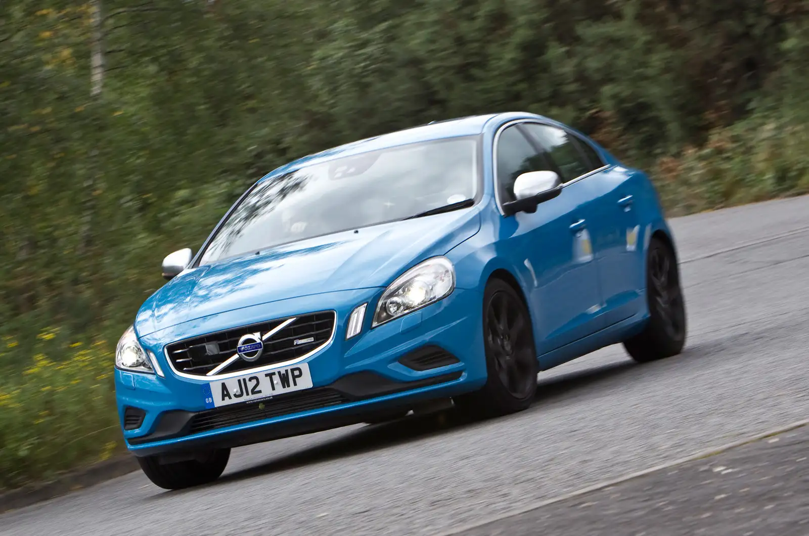 guide d'achat volvo s60 t6 r design